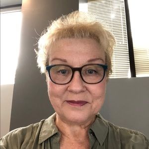 Meet your Posher, Vanessa